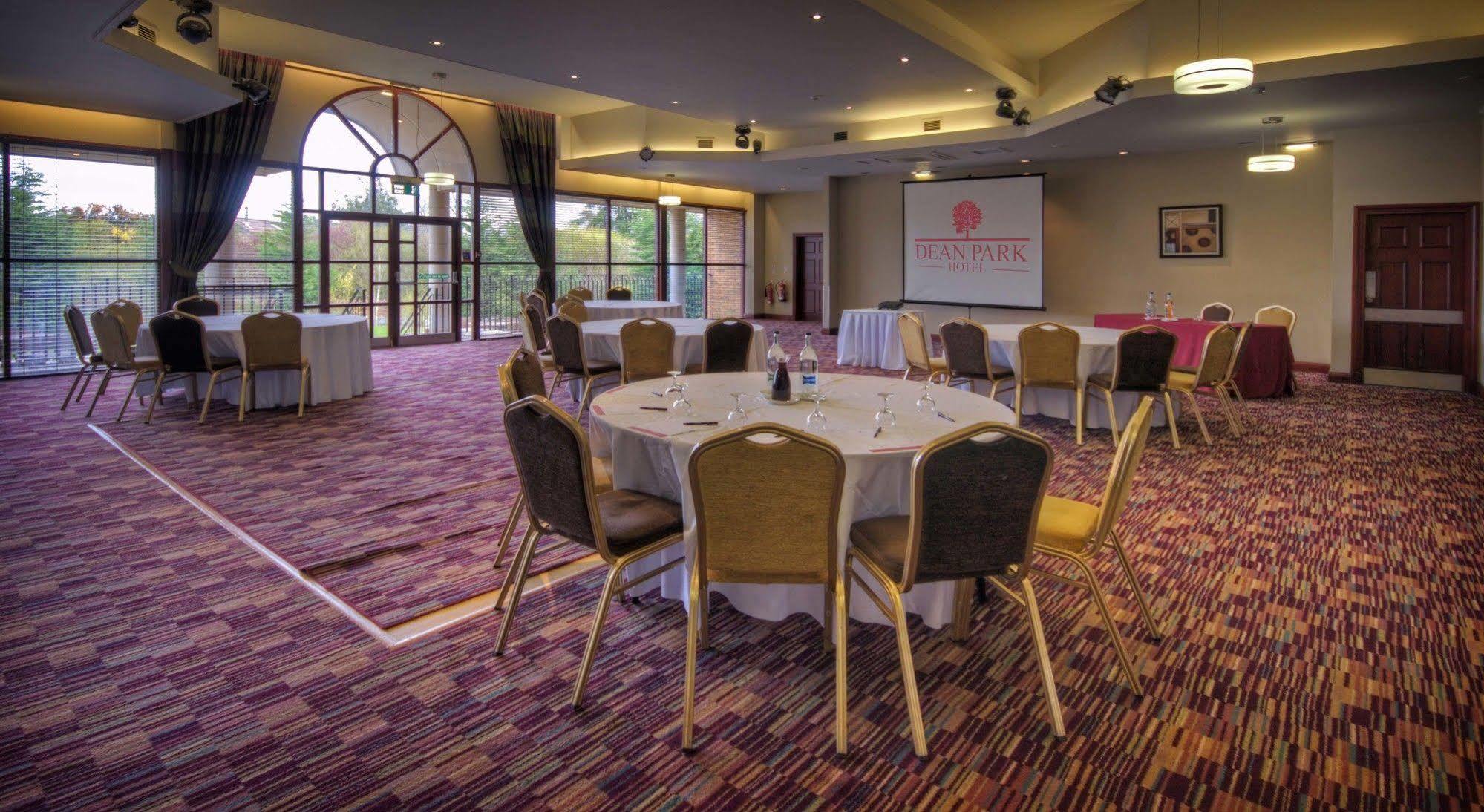Dean Park Hotel Kirkcaldy Zewnętrze zdjęcie
